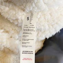 Load image into Gallery viewer, Catimini | Girl's Purple Puffer Coat with Fur Hood | Size: 5T