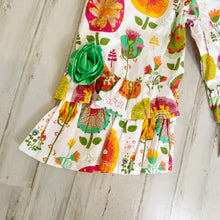 Load image into Gallery viewer, Jelly the Pug | Girl's White w/ Florals Ruffled Fiorito Kassi Pants | Size: 4T