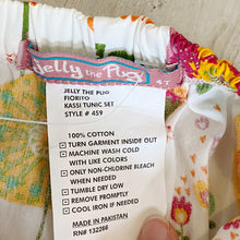 Load image into Gallery viewer, Jelly the Pug | Girl's White w/ Florals Ruffled Fiorito Kassi Pants | Size: 4T