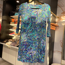 Load image into Gallery viewer, Lilly Pulitzer Blue and Green Open Back Cotton Dress size XS