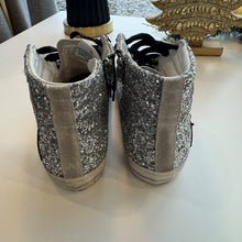 Load image into Gallery viewer, Golden Goose Silver Sequin Black Star Dreamed in Venice Slide Sneakers – Size 36 | Authentic Luxury