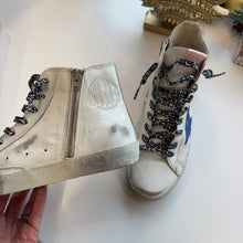 Load image into Gallery viewer, Side view Golden Goose white sneakers with blue star