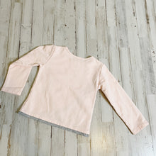 Load image into Gallery viewer, Dodo Wear | Girls Light Pink and Gray Wrap Pullover Top | Size: 4T

