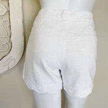 Load image into Gallery viewer, Cynthia Rowley | White Linen Blend Shorts | Size: 8
