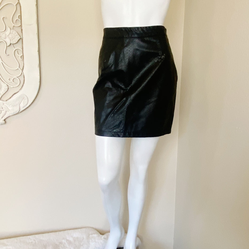 Stella Luce | Womens Black Snakeskin Print Vegan Mini Skirt | Size: L