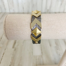 Load image into Gallery viewer, King Star | Womens Metallic Silver Leather and Gold Bracelet
