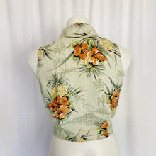 Load image into Gallery viewer, Tommy Bahama | Women&#39;s Green Silk Tropical Print Sleeveless Tie Front Button Down Top | Size: S

