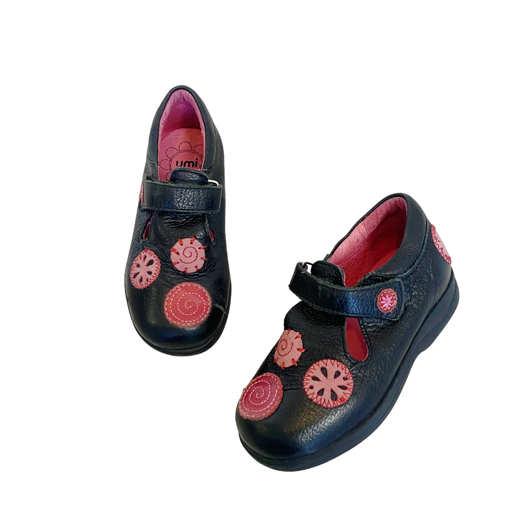 Umi | Girl's Black and Pink Flower Leather Mary Jane Shoes | Size: 7