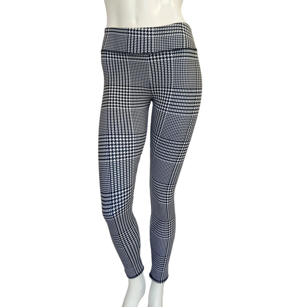 Threads 4 Thought | Girl's Black and White Houndstooth Print Leggings | Size: 14Y