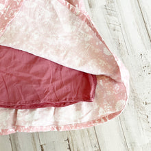 Load image into Gallery viewer, Je suis en CP! | Girl&#39;s Pink and White Short Sleeve Dress | Size: 18M
