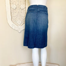 Load image into Gallery viewer, Meli-Melo | Women&#39;s Blue Jean Fit and Flare Skirt | Size: 26
