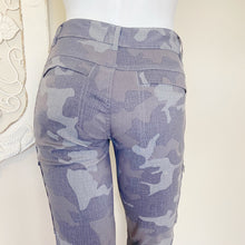 Load image into Gallery viewer, Prana | Women&#39;s Gray Camo Canyon Jogger Pant | Size: 0
