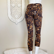 Load image into Gallery viewer, Anthropologie | Womens The Essential Slim Brown Rust Floral Print Trouser Pant | Size: 4
