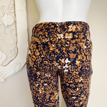 Load image into Gallery viewer, Anthropologie | Womens The Essential Slim Brown Rust Floral Print Trouser Pant | Size: 4
