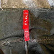Load image into Gallery viewer, Spanx | Women&#39;s Black Shimmer Skinny Leggings | Size: S
