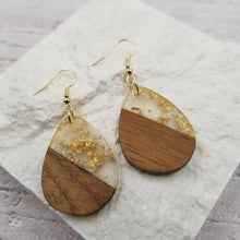 Load image into Gallery viewer, Women&#39;s Gold Flake Acrylic &amp; Wood Drop Earrings
