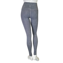 Load image into Gallery viewer, Lululemon | Women&#39;s Blue Gray Lululemon Wunder Under High-Rise 28&quot; Legging Luxtreme | Size: 2
