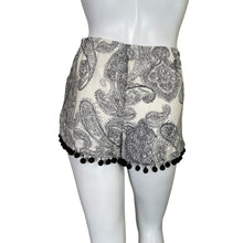 Load image into Gallery viewer, Zara | Women&#39;s Cream and Black Paisley Print Shorts | Size: XS
