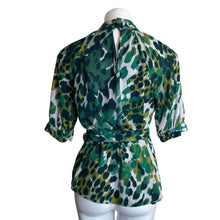 Load image into Gallery viewer, New York &amp; Company | Women&#39;s Green Leopard Print Short Sleeve Blouse | Size: M
