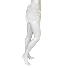 Load image into Gallery viewer, Lululemon | Women&#39;s White Tracker Short | Size: 8
