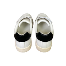 Load image into Gallery viewer, Mia | Women&#39;s White and Black Izzie Sneaker | Size: 8
