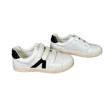 Load image into Gallery viewer, Mia | Women&#39;s White and Black Izzie Sneaker | Size: 8
