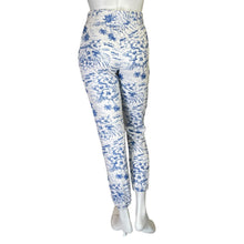 Load image into Gallery viewer, Goldie Lewinter | Women&#39;s Blue and White Tropical Print Pull On Pants | Size: S
