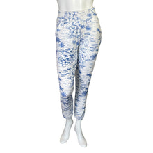 Load image into Gallery viewer, Goldie Lewinter | Women&#39;s Blue and White Tropical Print Pull On Pants | Size: S
