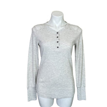 Load image into Gallery viewer, Ariat | Women&#39;s Light Gray Thermal Pullover Top | Size: M
