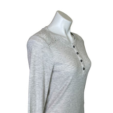 Load image into Gallery viewer, Ariat | Women&#39;s Light Gray Thermal Pullover Top | Size: M
