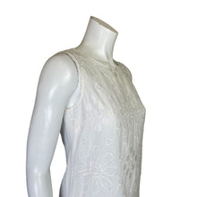 Load image into Gallery viewer, Puro Lino | Women&#39;s White 100% Linen Embroidered Flower Sleeveless Dress | Size: S
