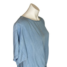 Load image into Gallery viewer, Loft | Women&#39;s Light Wash Denim Short Sleeve Tie Front Top | Size: L
