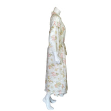 Load image into Gallery viewer, Victoria&#39;s Secret | Women&#39;s Vintage Cream Floral Sleep Slip and Kimono Set | Size: M
