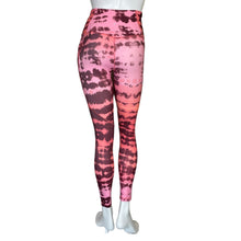 Load image into Gallery viewer, Old Navy | Women&#39;s Pink and Red Tie Dye Elevate Legging | Size: XS
