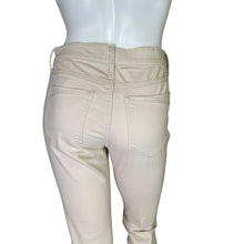 Load image into Gallery viewer, Express | Women&#39;s Cream Stretch Cropped Midrise Legging | Size: 8
