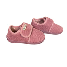 Load image into Gallery viewer, Livie &amp; Luca | Girl&#39;s Rose Corduroy HUG Outdoor Slippers with Tags | Size: S
