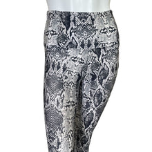 Load image into Gallery viewer, Marika | Women&#39;s Black and White Snakeskin Print Workout Leggings | Size: XS
