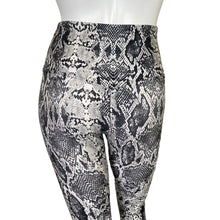 Load image into Gallery viewer, Marika | Women&#39;s Black and White Snakeskin Print Workout Leggings | Size: XS
