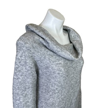 Load image into Gallery viewer, Press | Women&#39;s Light Heather Gray Turtleneck Pullover Sweater | Size: M
