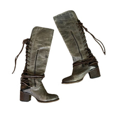 Load image into Gallery viewer, Free Bird | Women&#39;s Brown and Gray Coal High Boots | Size: 8
