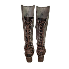 Load image into Gallery viewer, Free Bird | Women&#39;s Brown and Gray Coal High Boots | Size: 8
