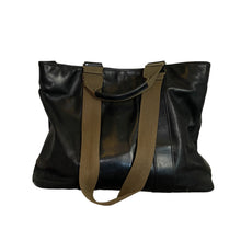 Load image into Gallery viewer, FEED | Women&#39;s Black Leather Work Bag
