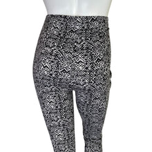 Load image into Gallery viewer, Chico&#39;s | Women&#39;s Black and White Pattern Fabulously Slimming Leggings | Size: 10
