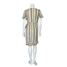 Load image into Gallery viewer, Vera Moda | Women&#39;s Cream and Black Tribal Print Short Sleeve Wrap Dress | Size: XS
