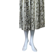 Load image into Gallery viewer, J. Crew | Women&#39;s Green and Cream Snakeprint Pleat Skirt | Size: 6T
