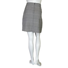 Load image into Gallery viewer, Rachel Zoe | Women&#39;s Black and White Herringbone Pattern Mini Skirt | Size: 12
