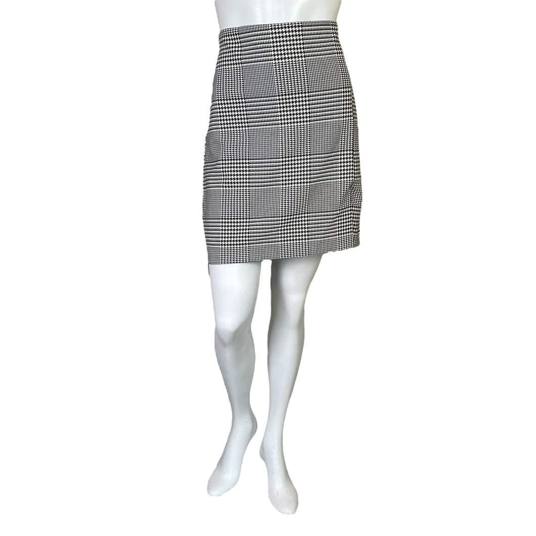 Rachel Zoe | Women's Black and White Herringbone Pattern Mini Skirt | Size: 12