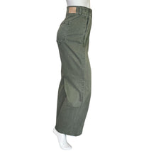 Load image into Gallery viewer, Paige | Women&#39;s Vintage Green Ivy Brooklyn Wide Leg High Rise Trousers | Size: 33
