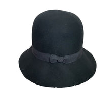 Load image into Gallery viewer, Naf Naf | Women&#39;s Black Wool Hat
