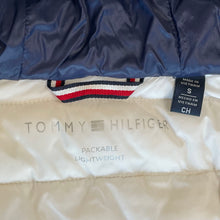 Load image into Gallery viewer, Tommy Hilfiger | Women&#39;s White and Blue Vegan Puffy Jacket with Hood | Size: S
